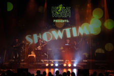 Showtime 01